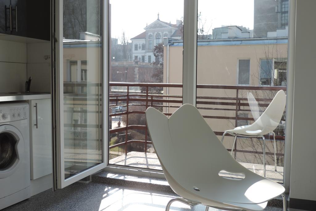 Apartament Pauza ワルシャワ エクステリア 写真